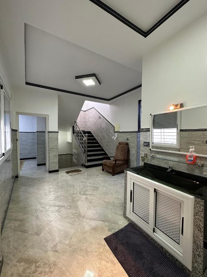 Bel Appartement 1Er Etage Confortable Pres De La Plage - Specialement Pour Familles Saïdia Eksteriør bilde